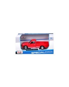 Maisto 1:24 Datsun 620 Pick-Up 1973