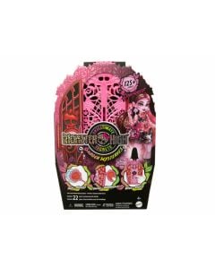 Monster High Skulltimate Secrets Draculaura Doll
